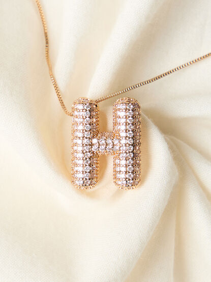 18K Gold Monogram Charm Necklace - H - TULLABEE