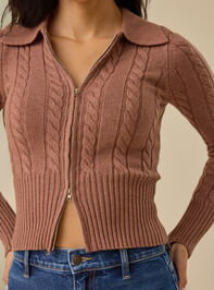 Anderson Cable Zip Cardigan Detail 3 - TULLABEE
