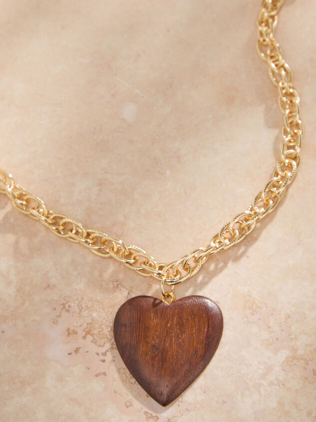 Wooden Heart Necklace Detail 2 - TULLABEE
