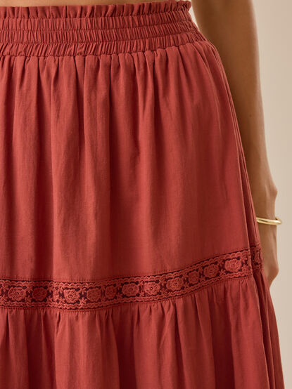 Jaycee Tiered Midi Skirt - TULLABEE