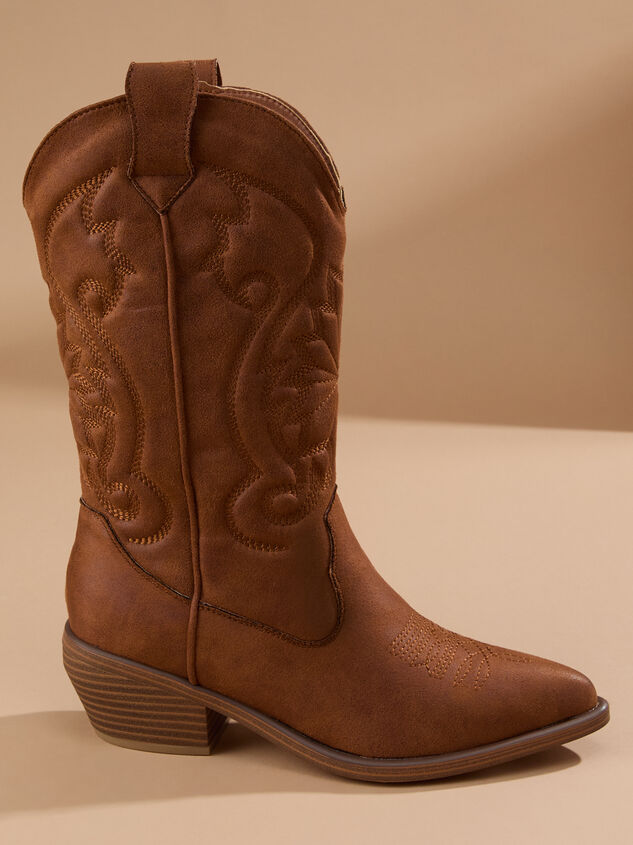 Elaine Western Boots Detail 2 - TULLABEE