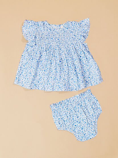 Gracie Floral Smocked Dress - TULLABEE