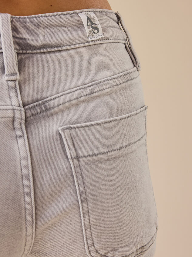 Alix Crop Wide Leg Jeans Detail 6 - TULLABEE