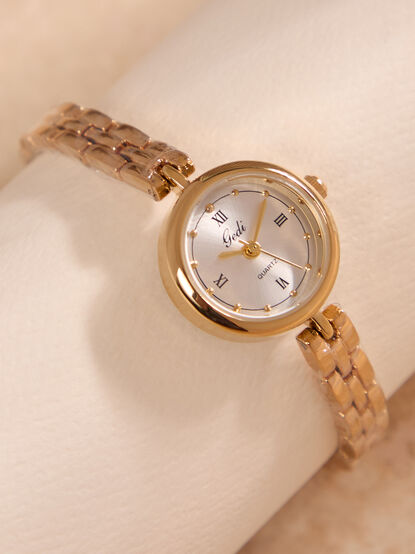 Skinny Oval Face Link Watch - TULLABEE