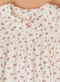 Carrie Collared Floral Dress Detail 3 - TULLABEE