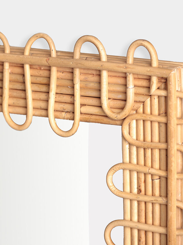 Cora Rattan Mirror Detail 4 - TULLABEE