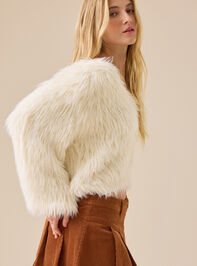 Tia Fuzzy Cardigan Detail 4 - TULLABEE