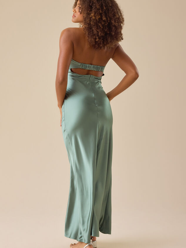 Paityn Strapless Maxi Dress Detail 2 - TULLABEE