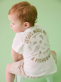 Gone Fishing Graphic Tee Detail 5 - TULLABEE