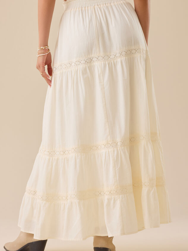 Kait Lace Midi Skirt Detail 3 - TULLABEE