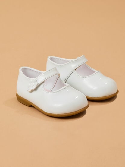 Laena Mary Jane Shoes - TULLABEE