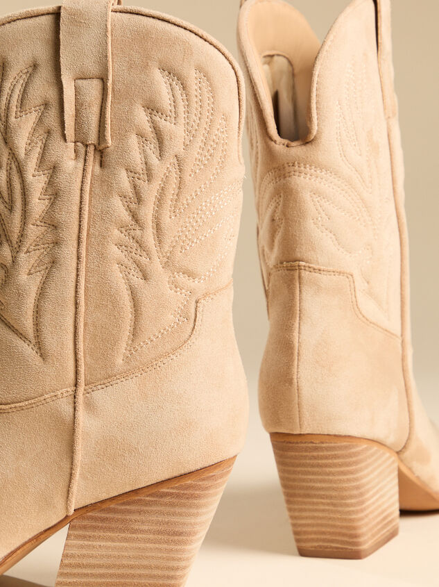 Nicole Beige Bootie Detail 4 - TULLABEE