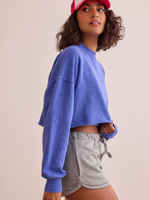 Lock In Cropped Pullover Detail 4 - TULLABEE