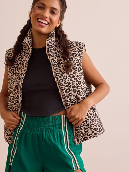 Level Up Leopard Puffer Vest - TULLABEE