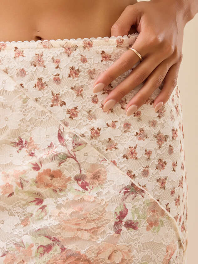 Azalea Printed Lace Midi Skirt Detail 3 - TULLABEE