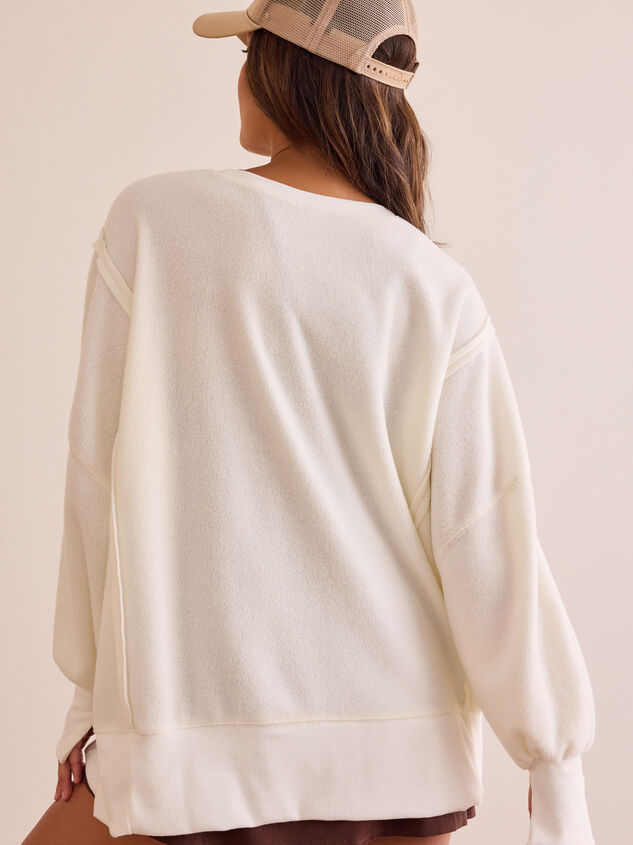 Easygoing Layer Detail 5 - TULLABEE