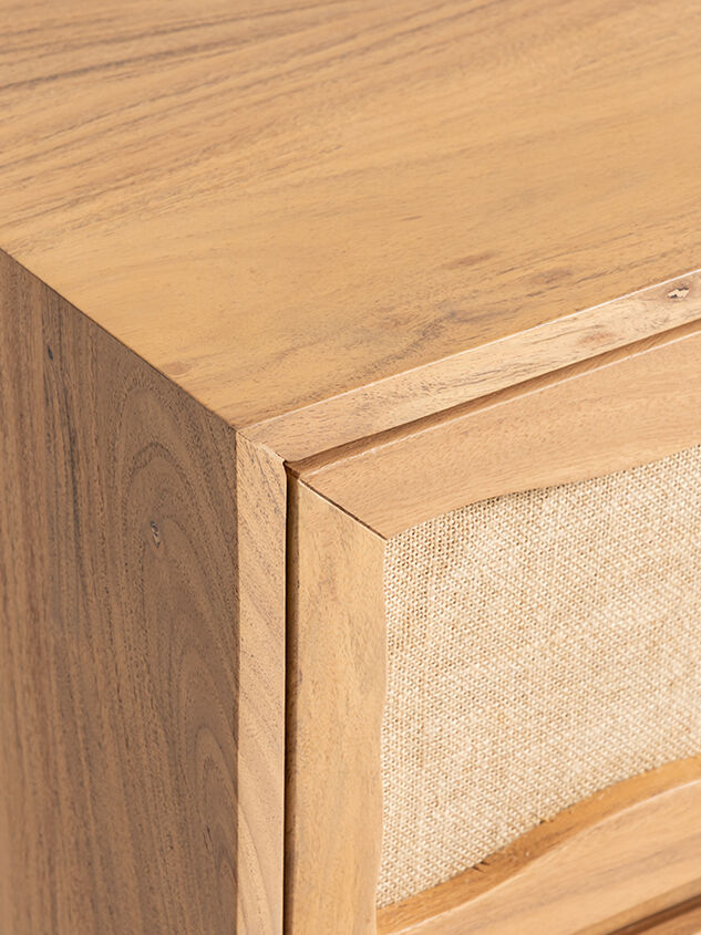 Juniper Nightstand Detail 5 - TULLABEE