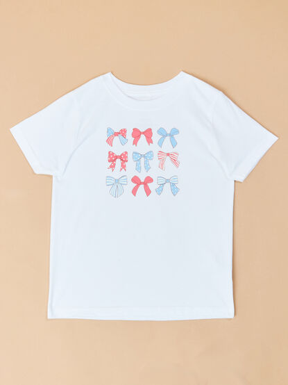 Patriotic Cutie Graphic Tee - TULLABEE
