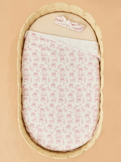 Bonnie Bows Toile Swaddle with Bow - TULLABEE