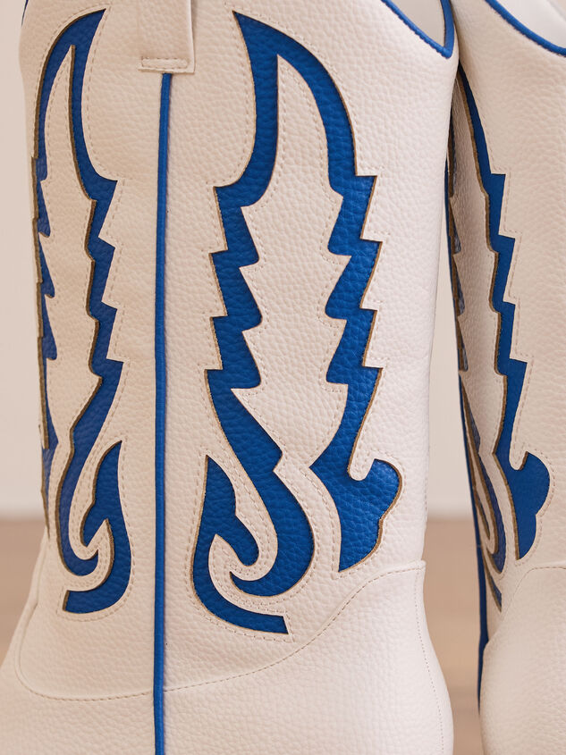 Vanessa Gameday Boot Detail 3 - TULLABEE