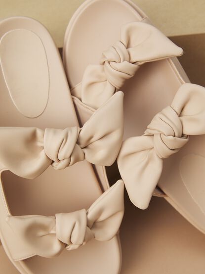 Kiki Bow Slide - TULLABEE
