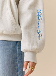 Meet Me In Paris Hoodie Detail 5 - TULLABEE