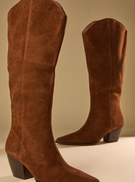 Bellamy Suede Boot Detail 4 - TULLABEE