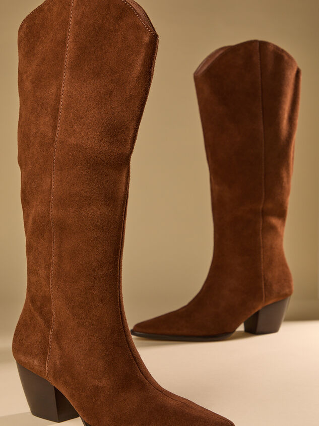 Bellamy Suede Boot Detail 4 - TULLABEE
