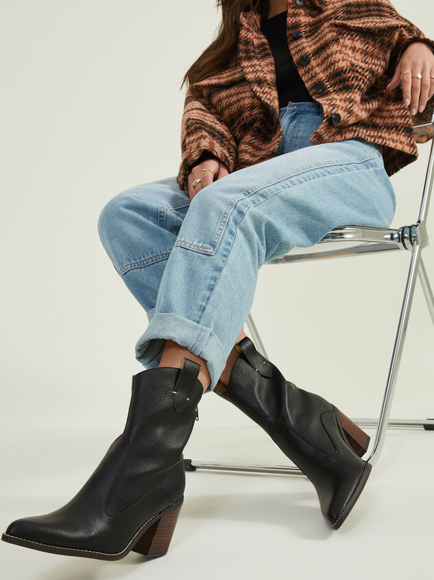 Tara Ankle Western Booties - TULLABEE