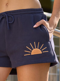 Stay Golden Lounge Shorts Detail 2 - TULLABEE