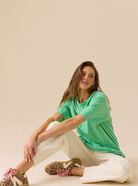 Rio De Janeiro Graphic Tee Detail 3 - TULLABEE