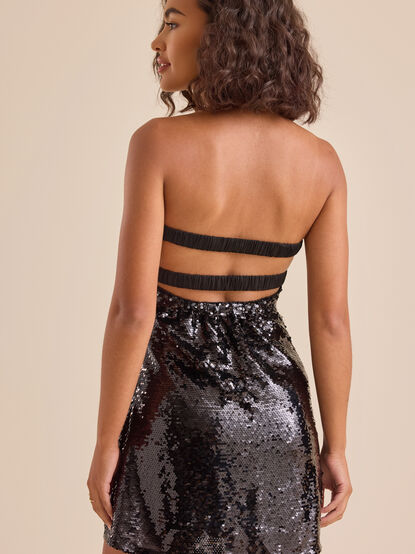 Ruby Strapless Sequin Mini Dress - TULLABEE