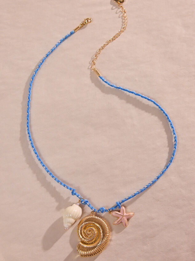 Seaside Breeze Necklace Detail 2 - TULLABEE