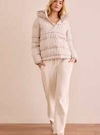 Active Puff Gingham Pullover Detail 3 - TULLABEE