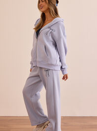 Snuggle Bow Sweatshirt Detail 5 - TULLABEE