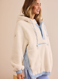 Sherpa Oversized Court Hoodie Detail 3 - TULLABEE