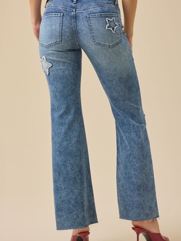 Pax Mid-Rise Star Patch Jeans Detail 5 - TULLABEE
