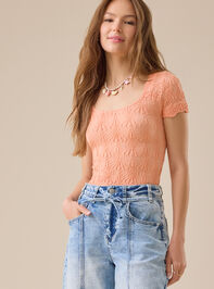 Blaire Short Sleeve Seamless Floral Tee - TULLABEE