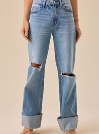 Braelyn Cuffed Straight Leg Jeans Detail 3 - TULLABEE