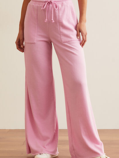 Pump It Up Wide Leg Sweatpants - TULLABEE