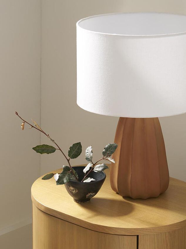 Iris Terracotta Table Lamp Detail 2 - TULLABEE
