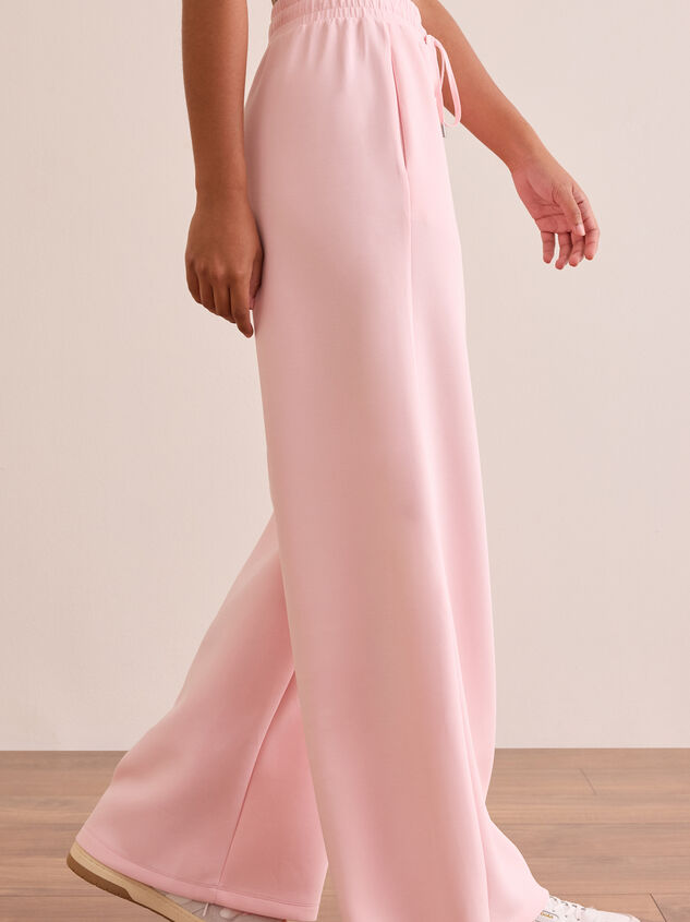 Supersoft Wide Leg Pants Detail 3 - TULLABEE