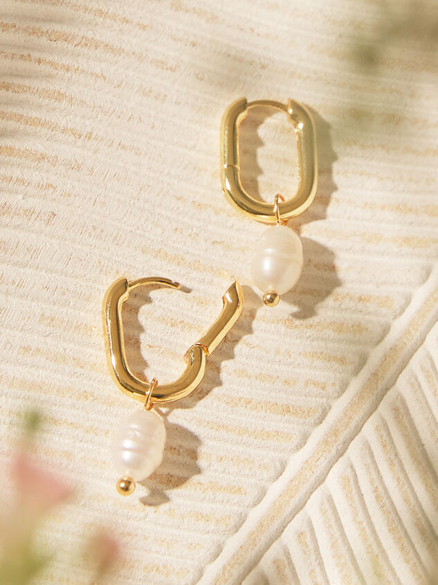 Rectangle Pearl Hoop - TULLABEE