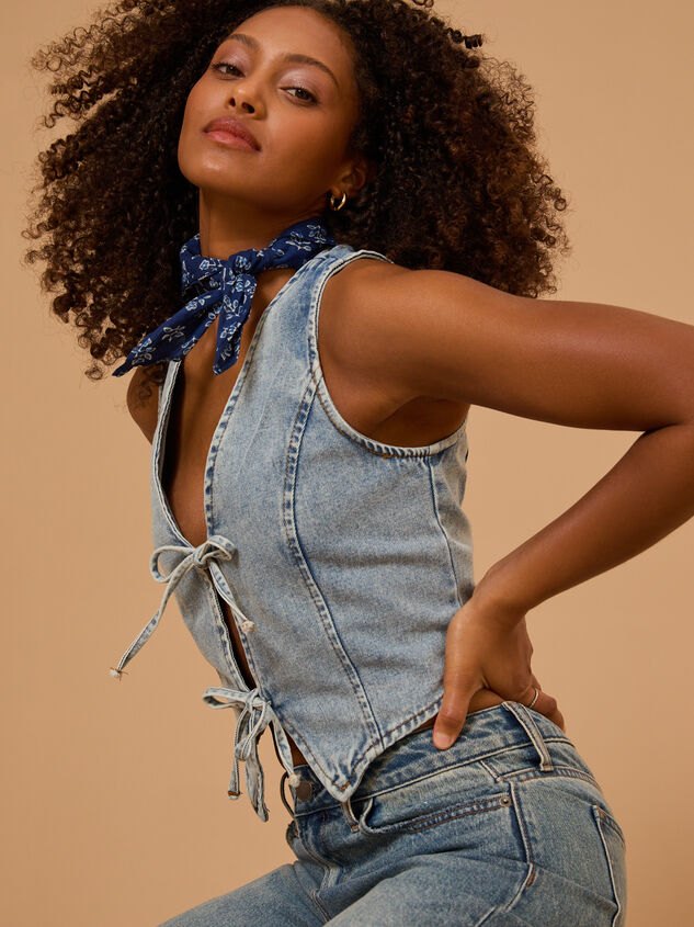Tessa Tie Front Denim Vest Detail 3 - TULLABEE