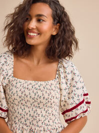 Ella Floral Velvet Mama Dress Detail 3 - TULLABEE