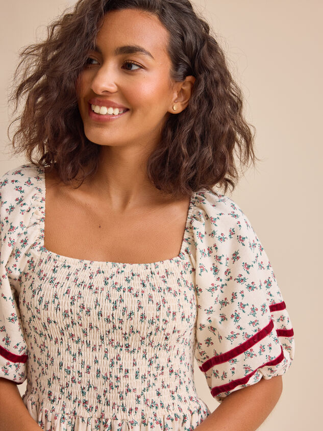 Ella Floral Velvet Mama Dress Detail 3 - TULLABEE
