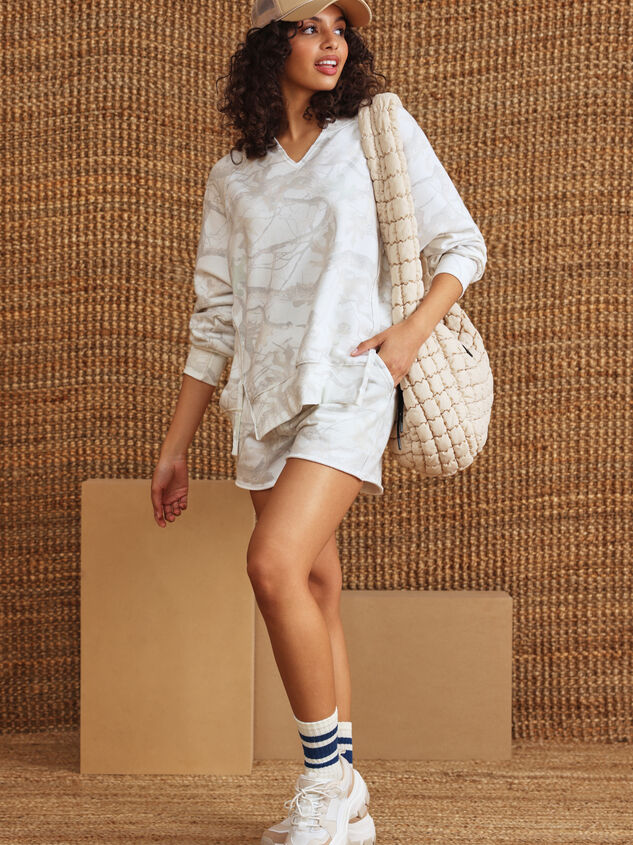 Off Track Notch Oversized Sweatshirt - TULLABEE