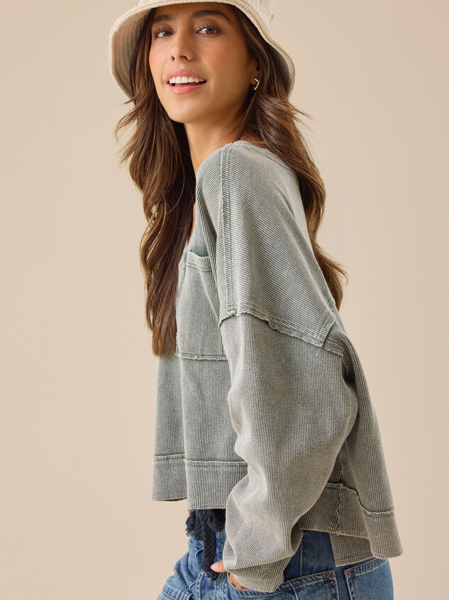 Cassidy Boxy Thermal Top Detail 4 - TULLABEE