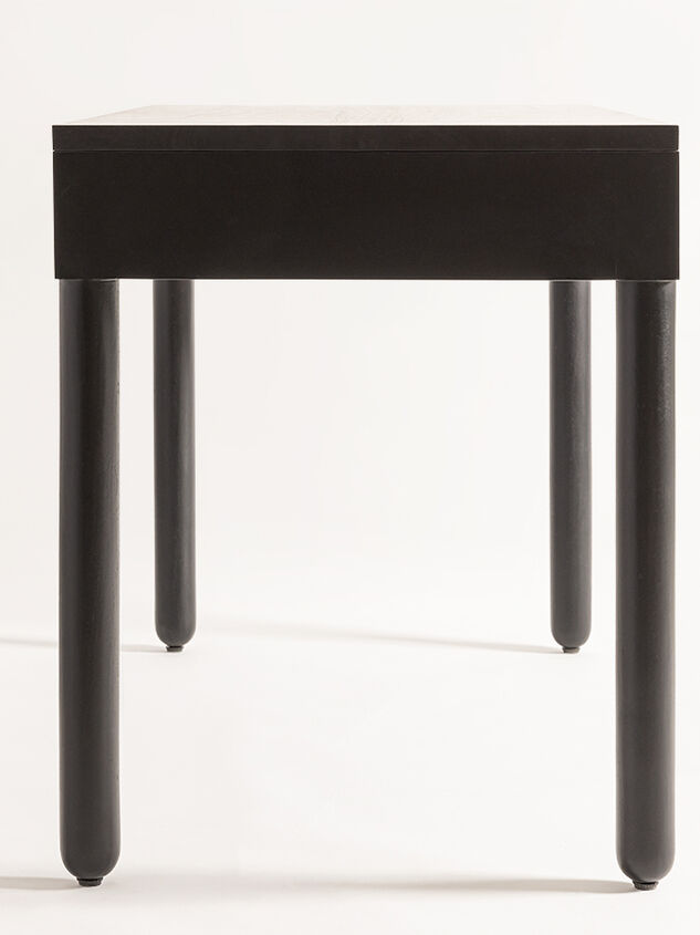Juniper Desk Detail 4 - TULLABEE