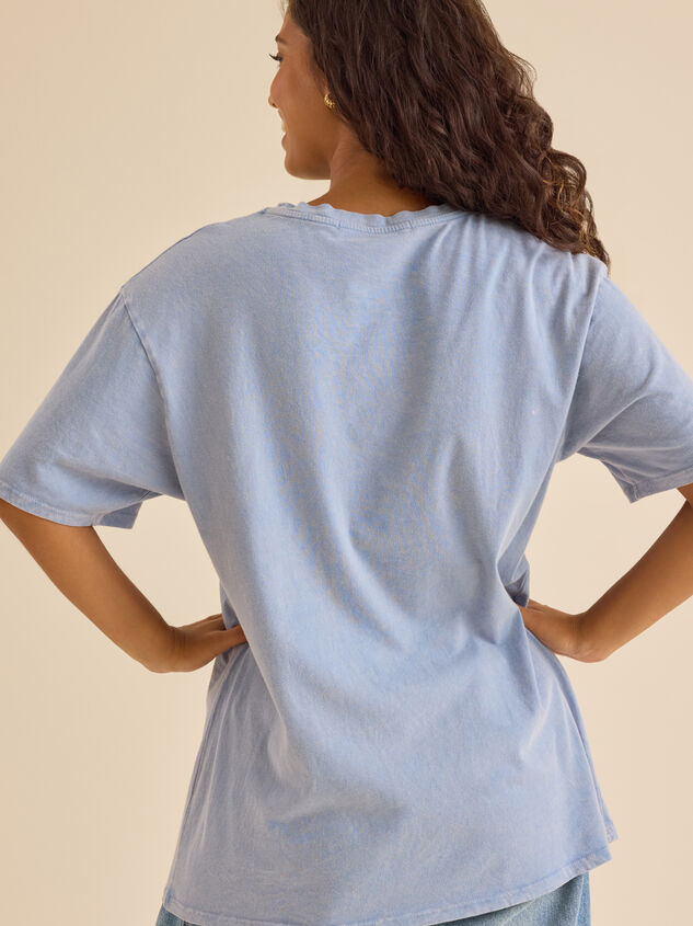 Dallas Oversized Tee Detail 4 - TULLABEE